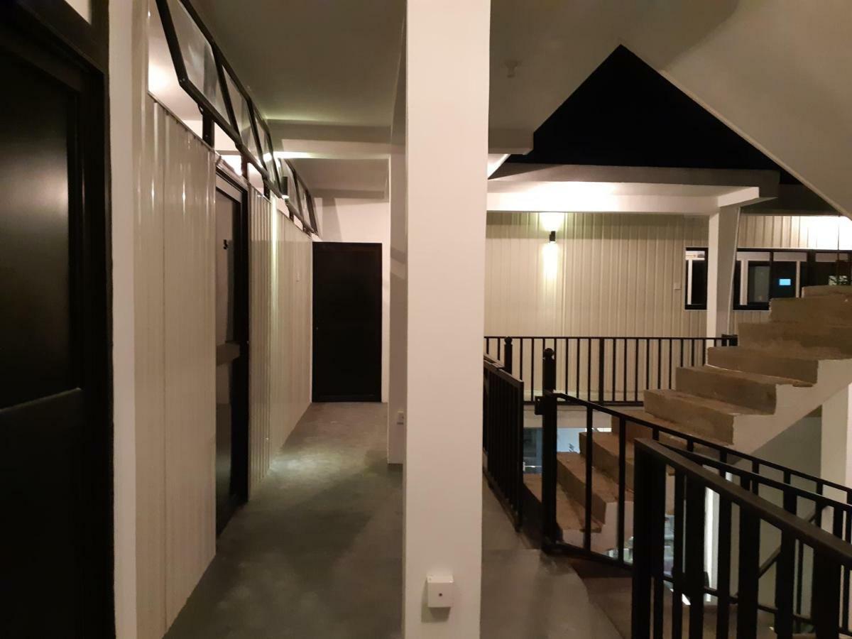Siril Guesthouse Hostel Nuwara Eliya Exteriör bild